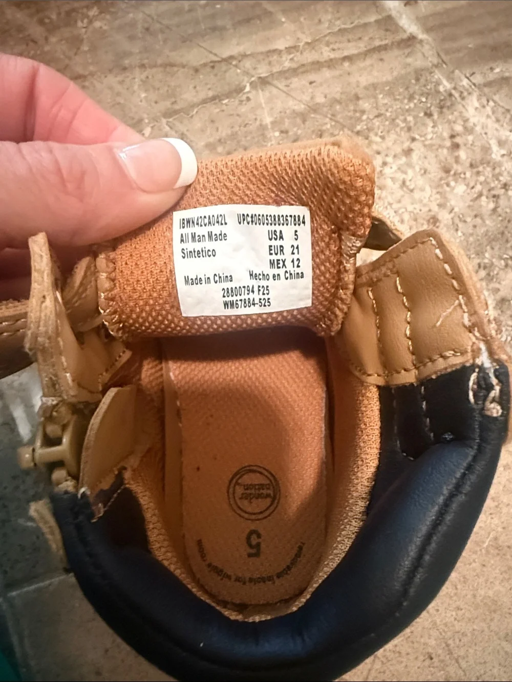 BABY BOY SZ 5 // Wonder Nation Kids Double-Strap Hiking Boots